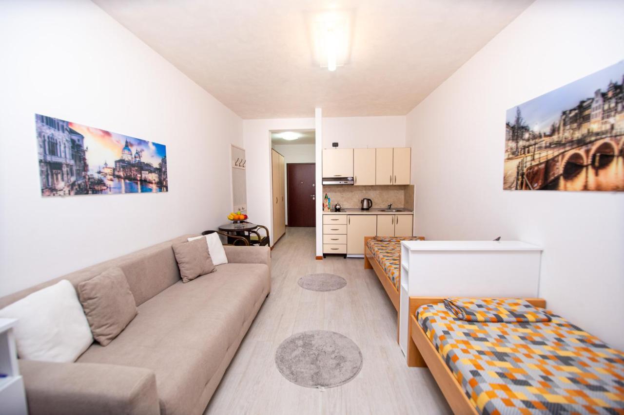 Apartment Studio Premier Рафаиловичи Экстерьер фото